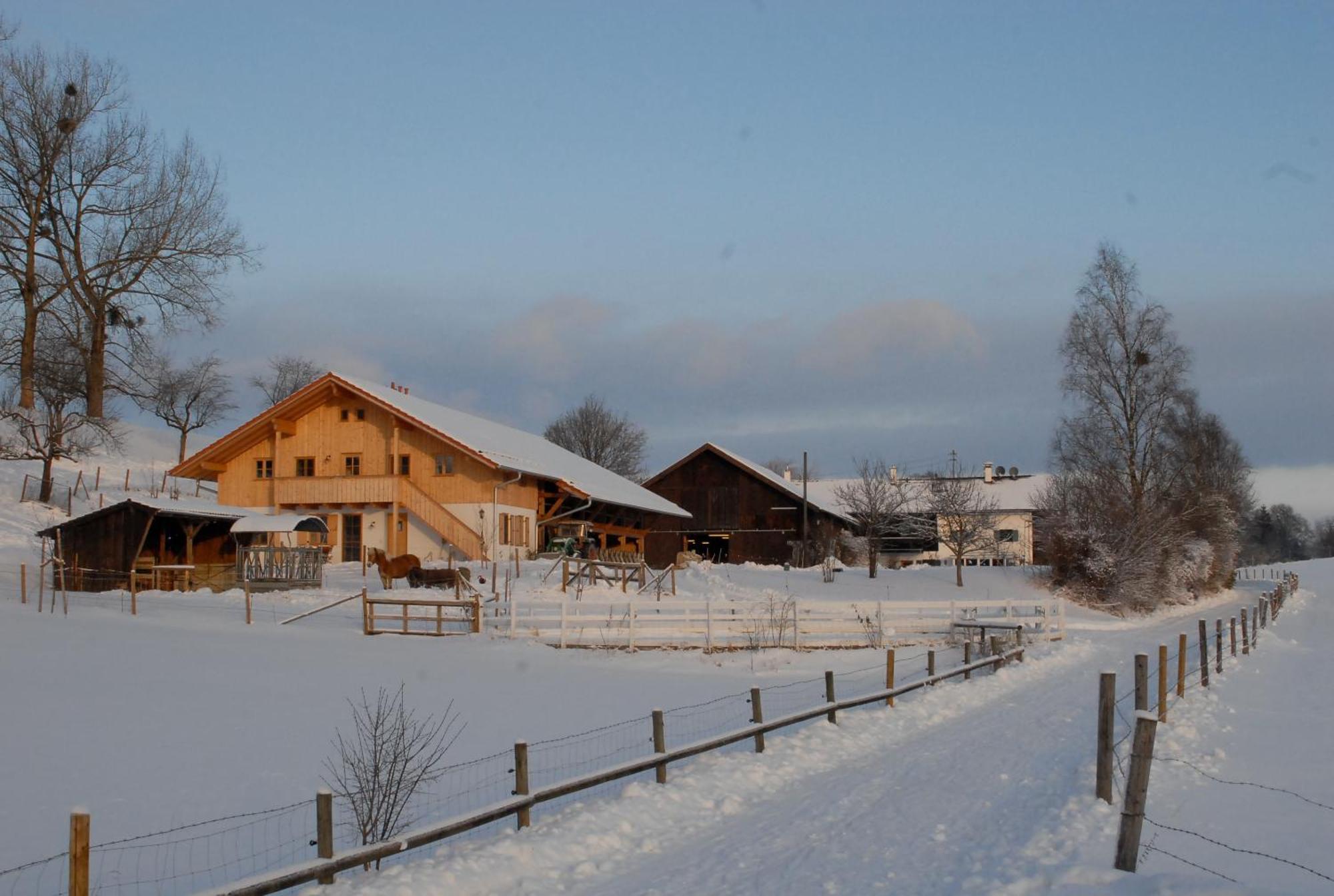 ホテル Zweilindenhof ゼースハウプト エクステリア 写真